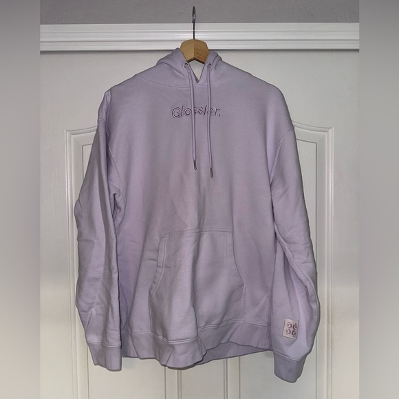 Glossier | Tops | Nwt Exclusive Glossier Lavender Hoodie X Olivia ...